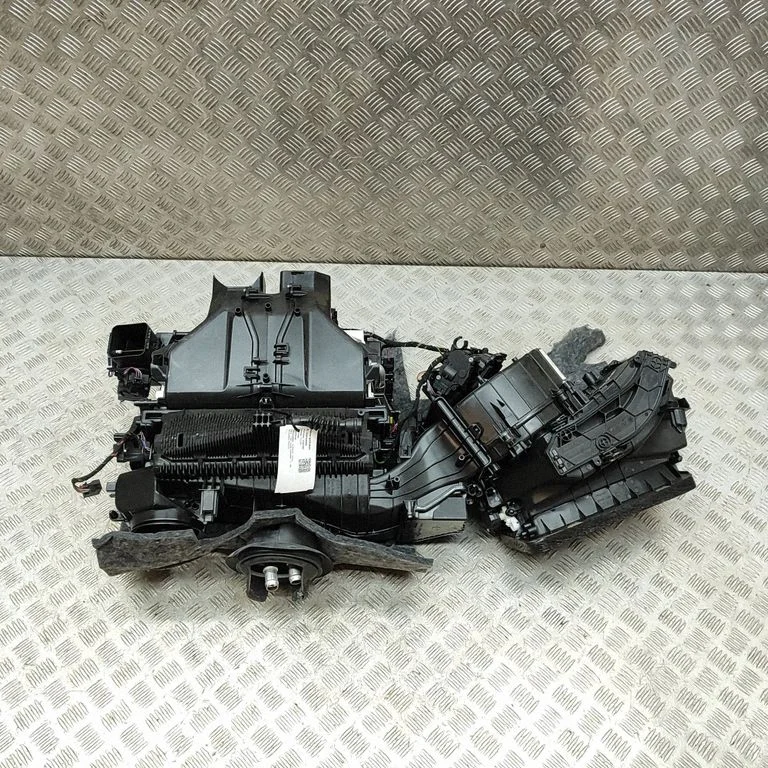 Obudowa nagrzewnicy – komplet 9J1820005F