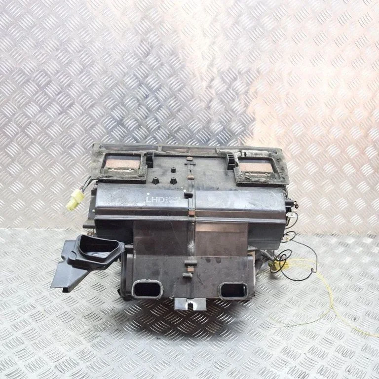 Interior heater climate box assembly – Land Rover Discovery (1998-2004)