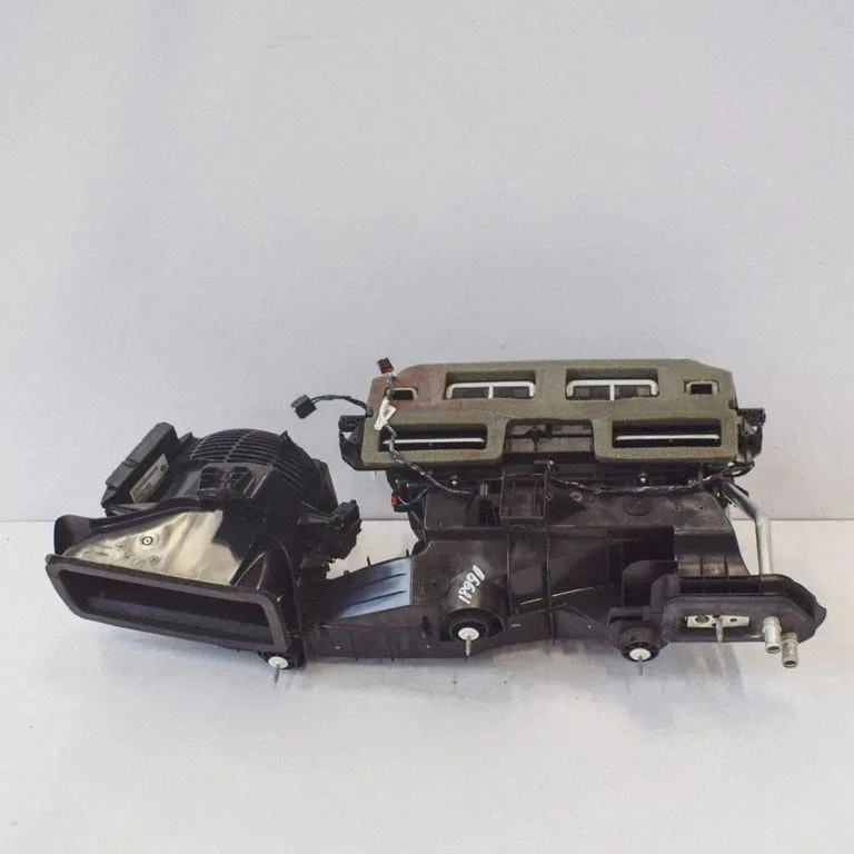 Interior heater climate box assembly – Dodge Challenger (2008-2023)