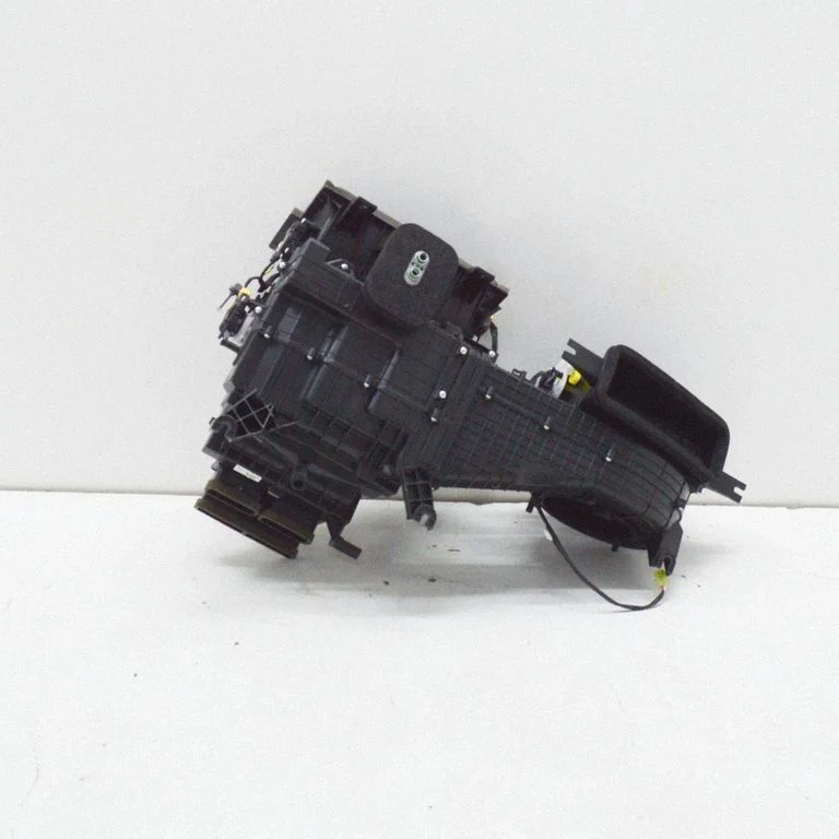 Interior heater climate box assembly D332AN6AA