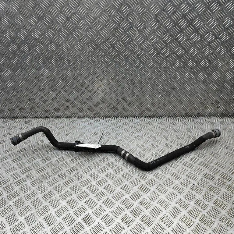 Motora dzesēšanas caurule (-es)/šļūtene (-es) A9105011900