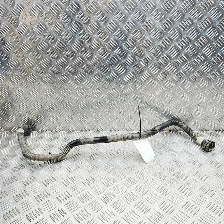 Motora dzesēšanas caurule (-es)/šļūtene (-es) 163159500A