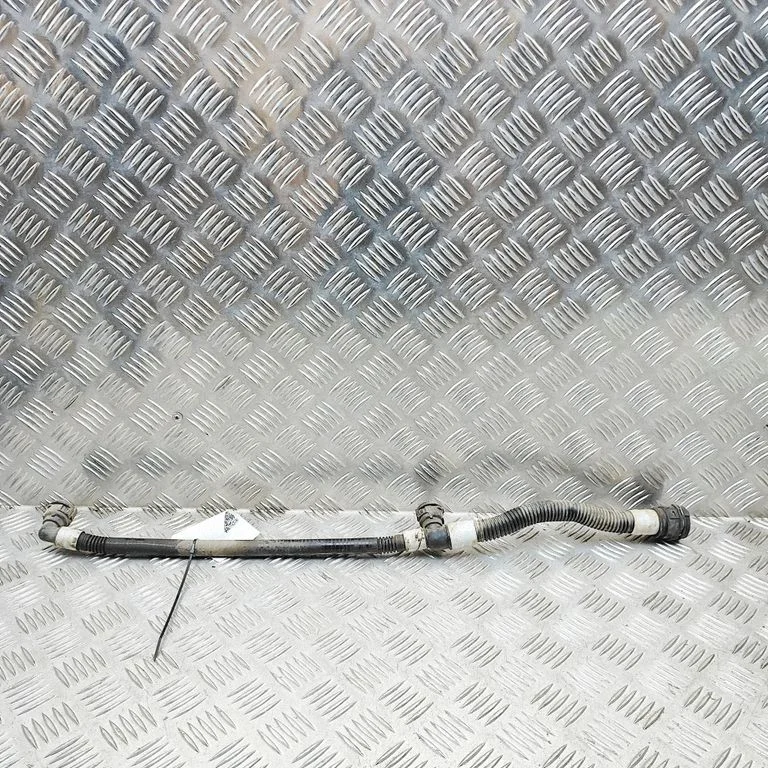 Engine coolant pipe/hose – Tesla Model Y (2020-)
