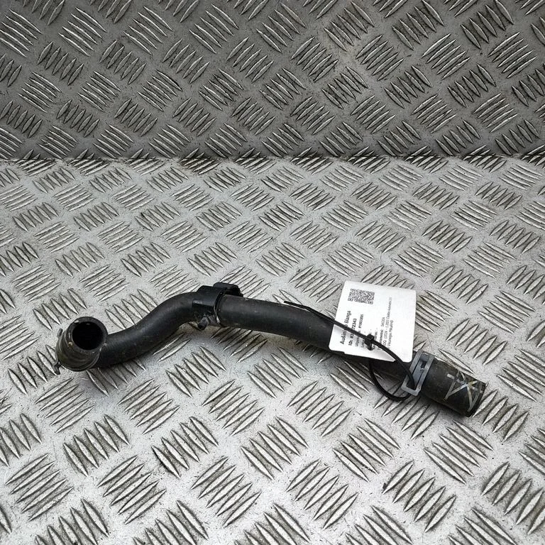 Motora dzesēšanas caurule (-es)/šļūtene (-es) 1EA122049CN