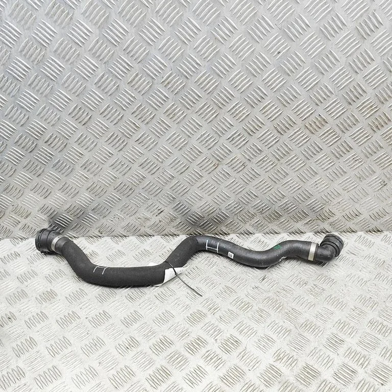 Motora dzesēšanas caurule (-es)/šļūtene (-es) 5A8CB49