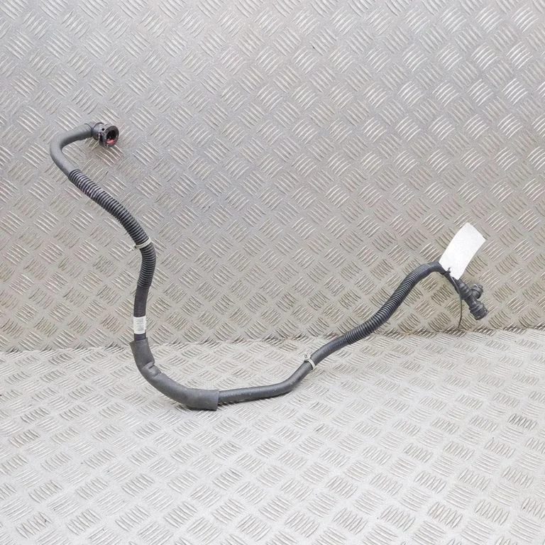 Engine coolant pipe/hose 375Y3GI240