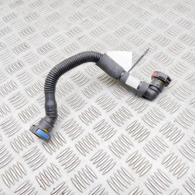 Engine coolant pipe/hose 375Y4CV050