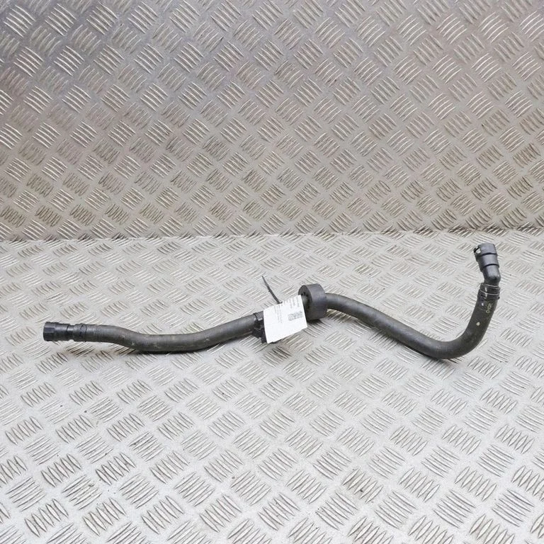 Engine coolant pipe/hose LJ938D011CA