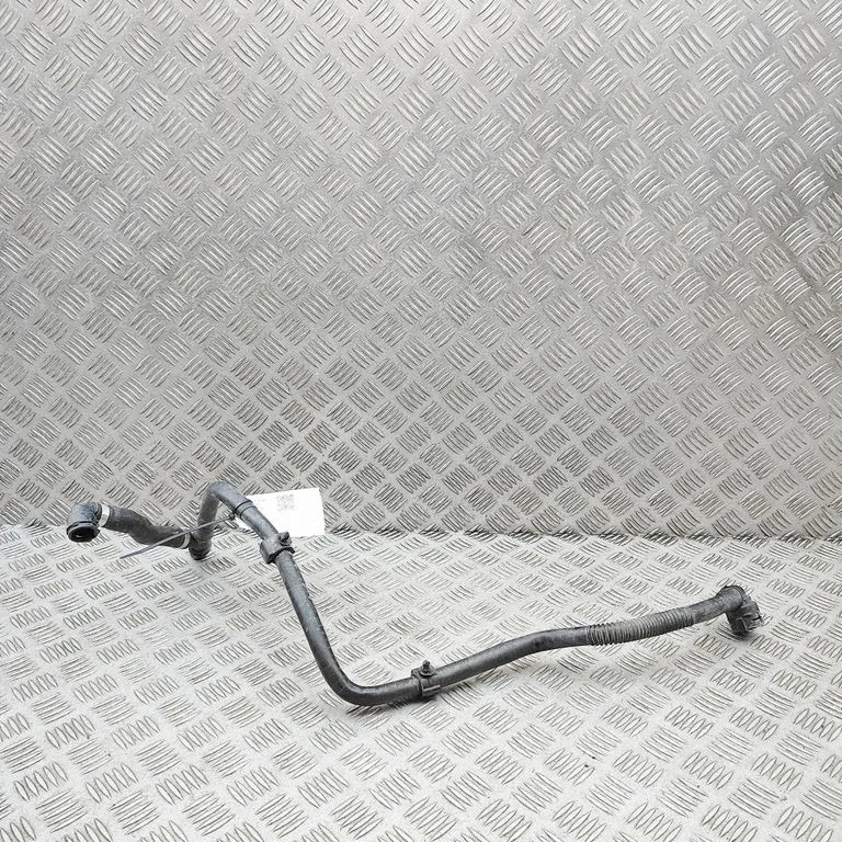 Motora dzesēšanas caurule (-es)/šļūtene (-es) A2975011900