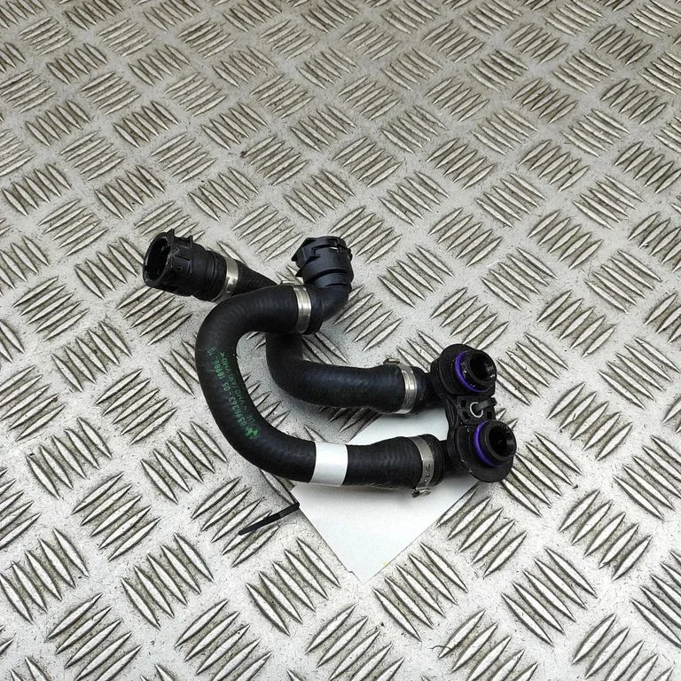 Engine coolant pipe/hose 8598363