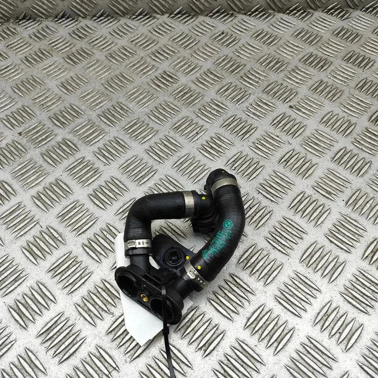 Engine coolant pipe/hose 8780517