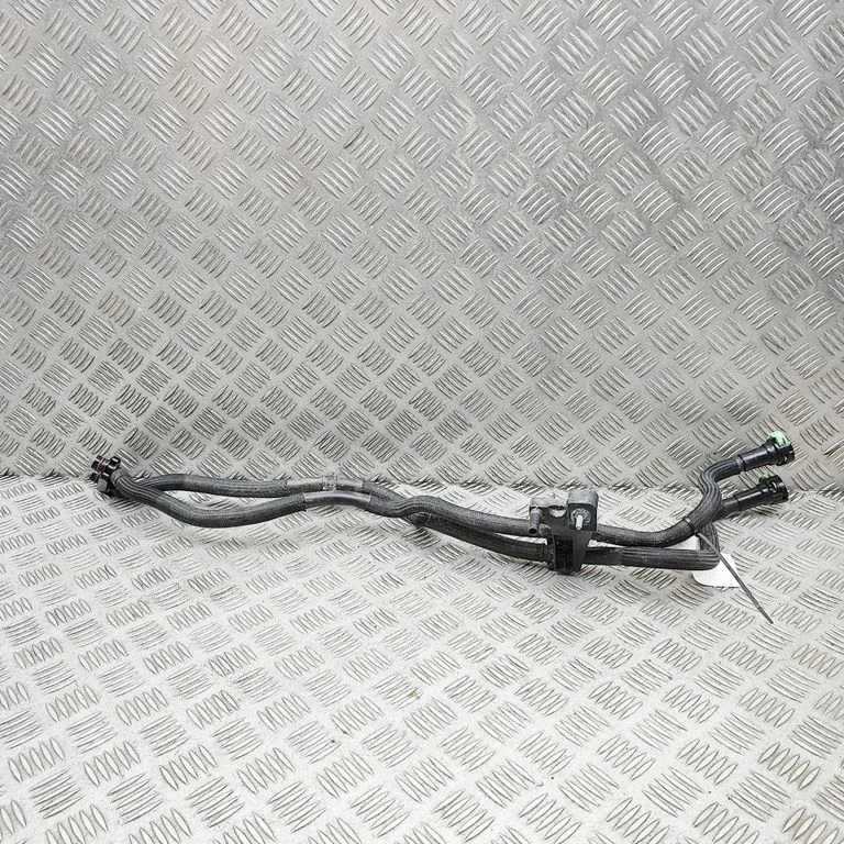 Engine coolant pipe/hose 9844561
