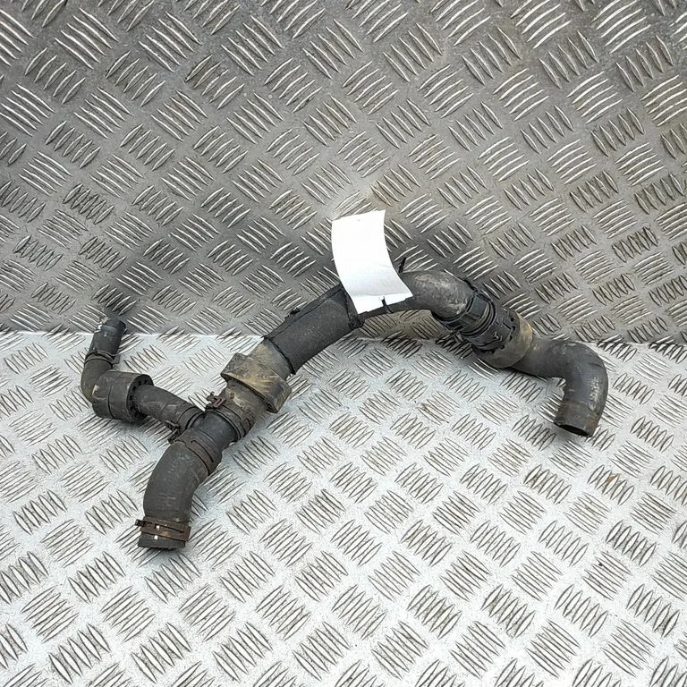 Engine coolant pipe/hose 7E0122051E