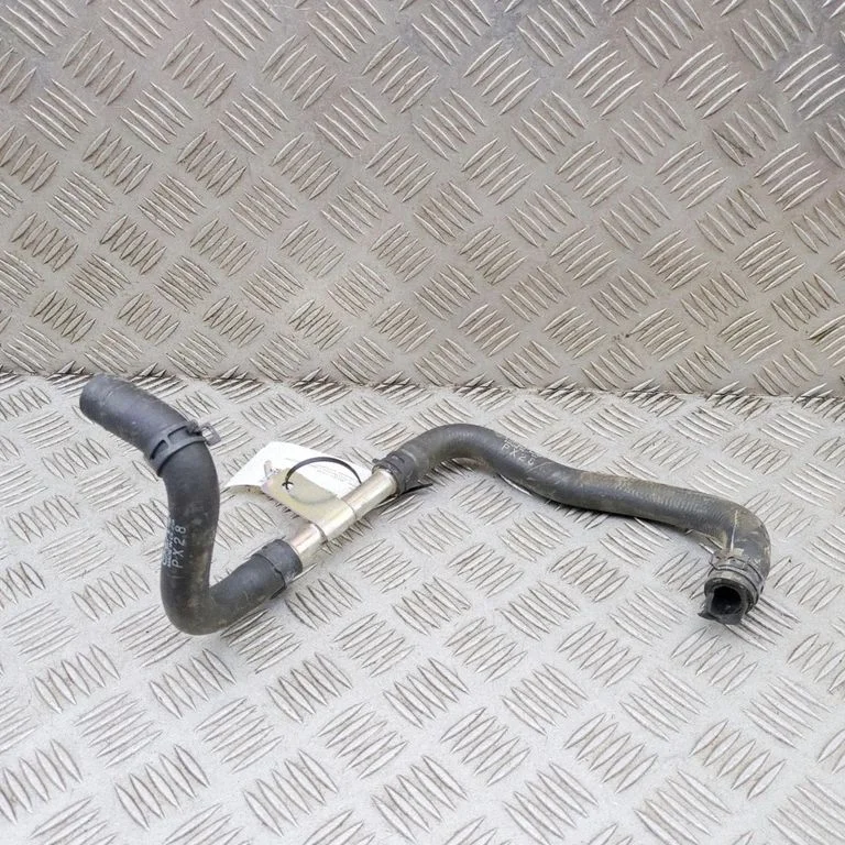 Motora dzesēšanas caurule (-es)/šļūtene (-es) PX281574Z
