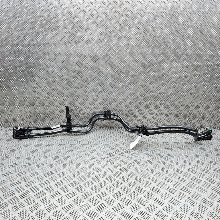 Motora dzesēšanas caurule (-es)/šļūtene (-es) 8672936