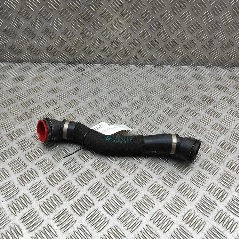 Engine coolant pipe/hose 8596053