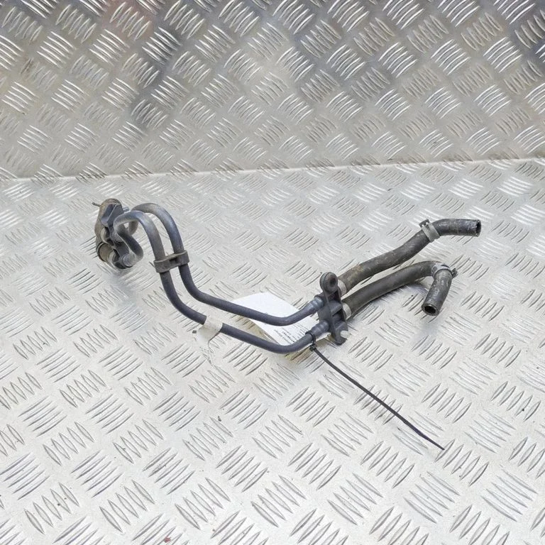 Mootori jahutusvedeliku toru / voolik – Porsche Taycan 9J1 (2019-)