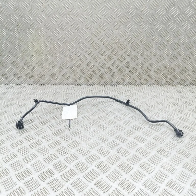 Motora dzesēšanas caurule (-es)/šļūtene (-es) 8893168164
