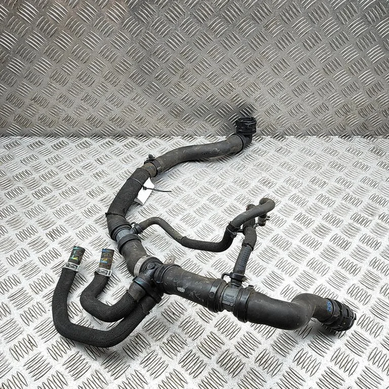 Engine coolant pipe/hose 9845755280