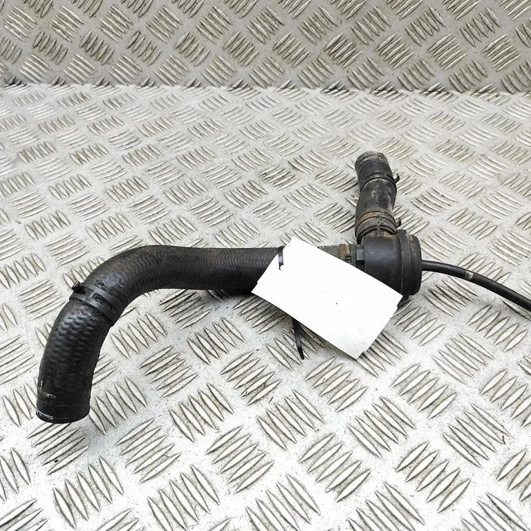 Engine coolant pipe/hose 06A145710P