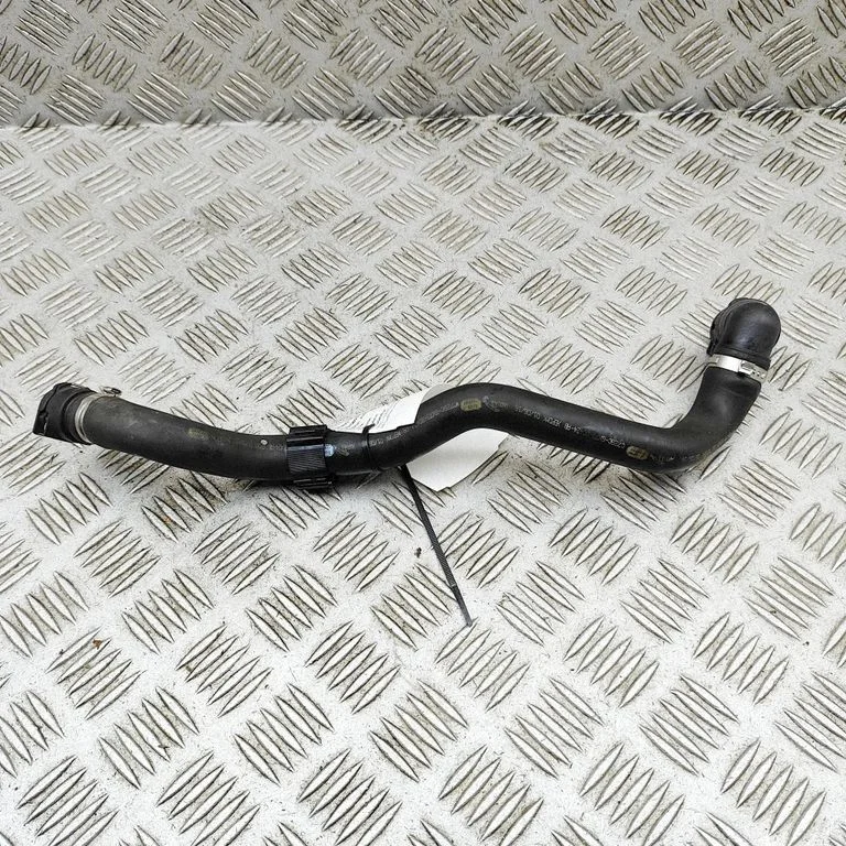 Engine coolant pipe/hose – Jaguar XE (2015-)
