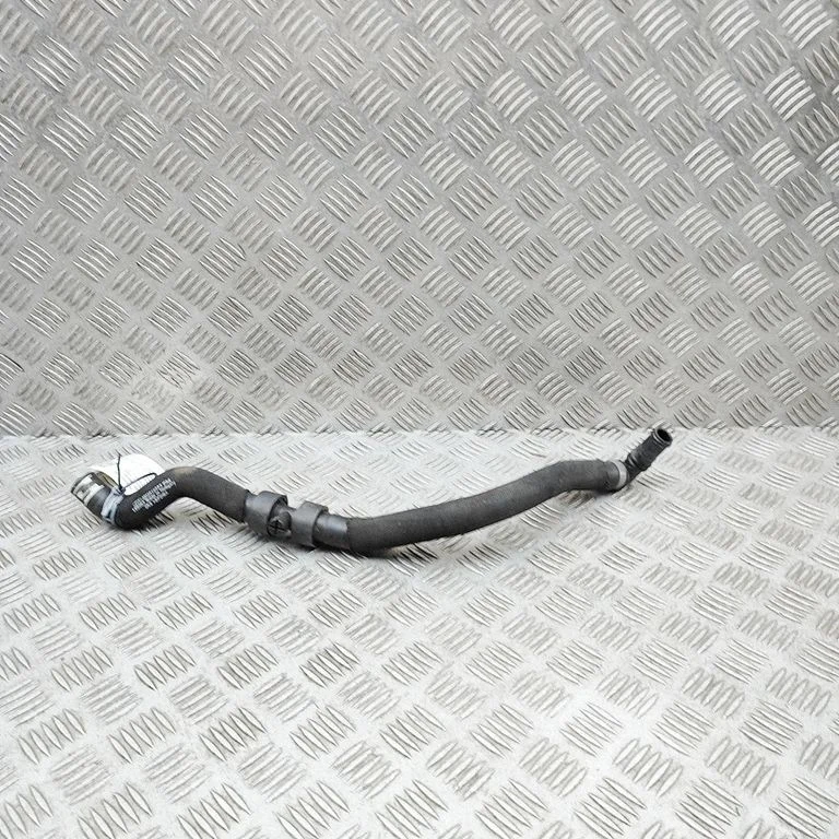 Motora dzesēšanas caurule (-es)/šļūtene (-es) 4M2819552