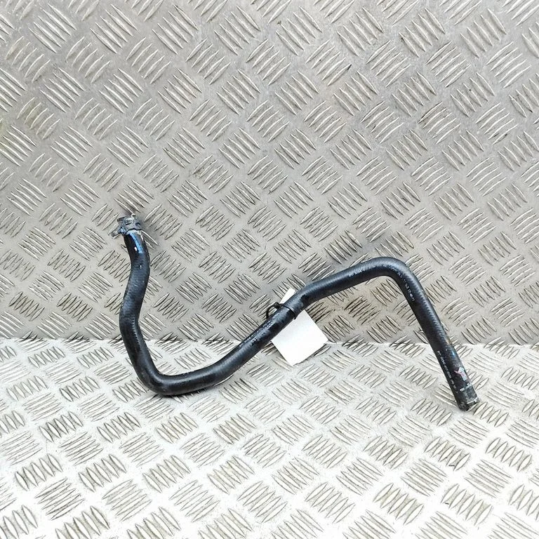 Engine coolant pipe/hose SA3HE8101810H