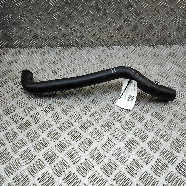 Engine coolant pipe/hose SA3HE1303110