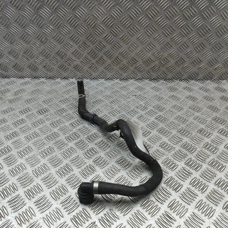 Engine coolant pipe/hose 32325209