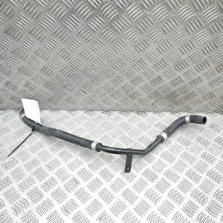 Motora dzesēšanas caurule (-es)/šļūtene (-es) 25450K4110