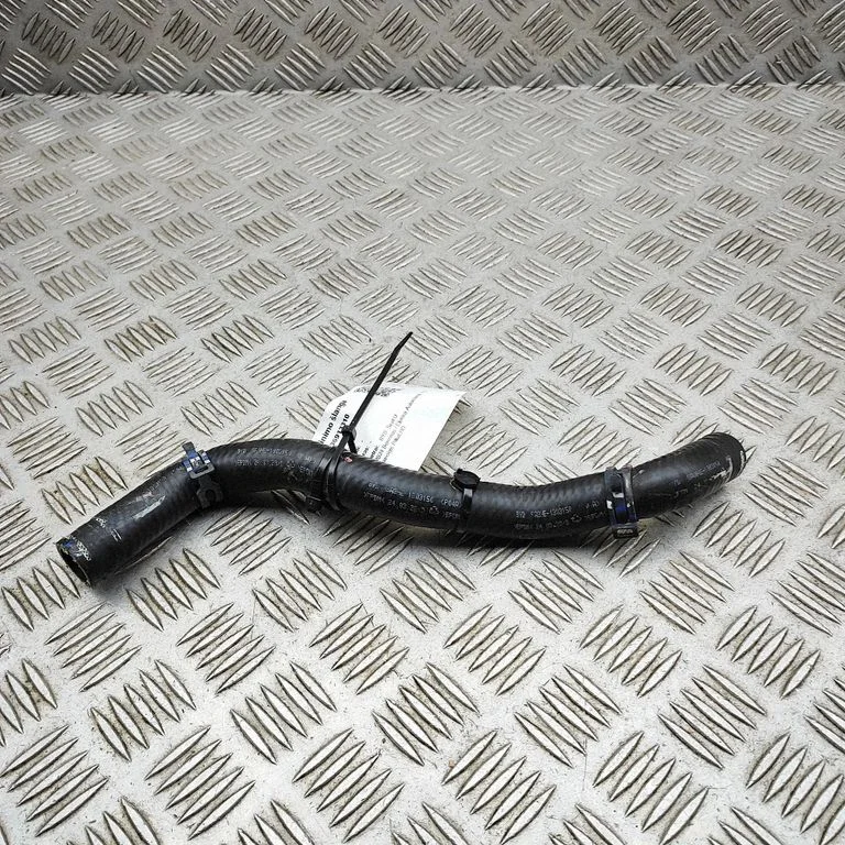 Engine coolant pipe/hose SA3HE1303150