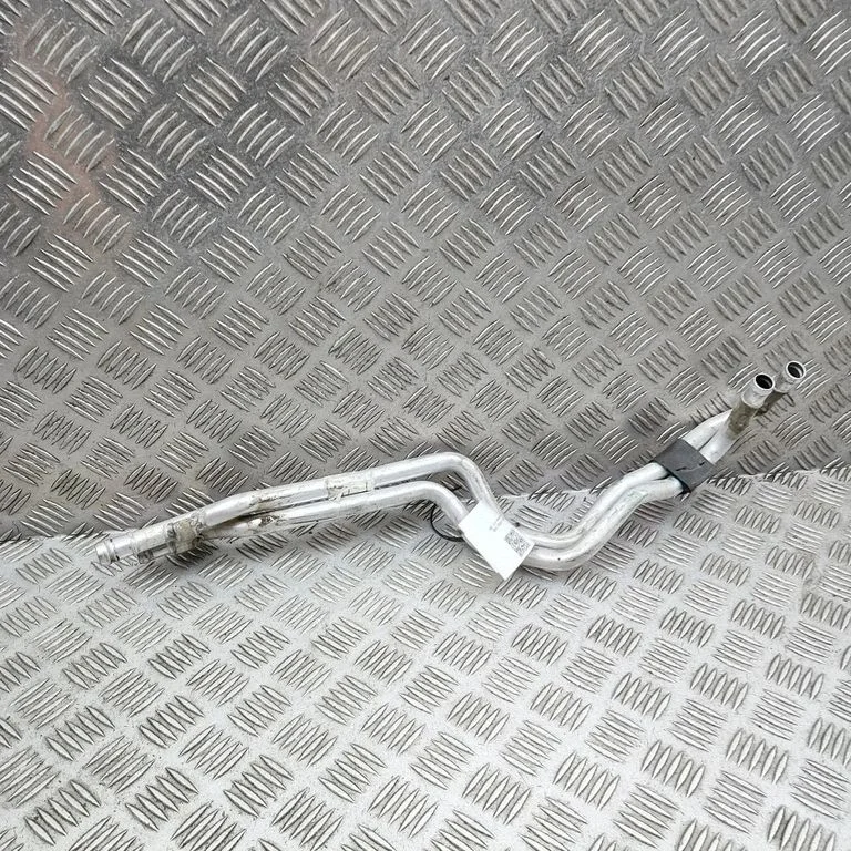 Motora dzesēšanas caurule (-es)/šļūtene (-es) A2228300216