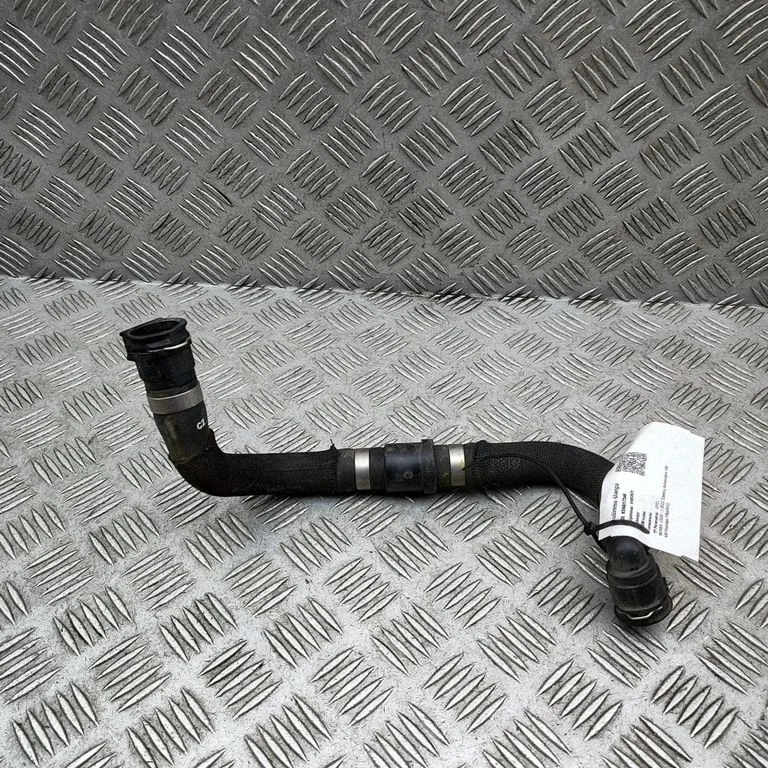 Przewody układu chłodzenia silnika 9826109980