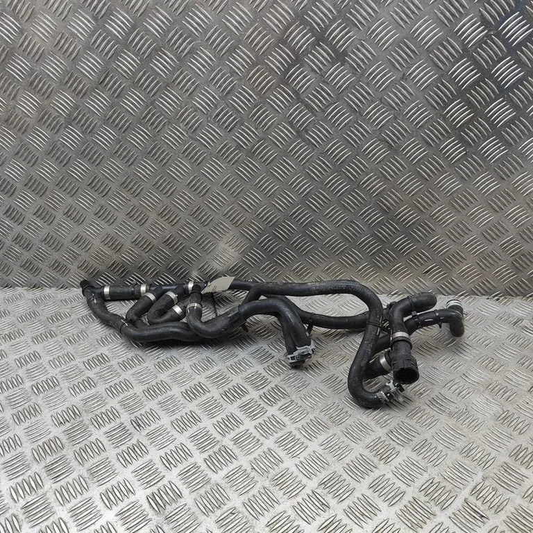 Motora dzesēšanas caurule (-es)/šļūtene (-es) 32382024