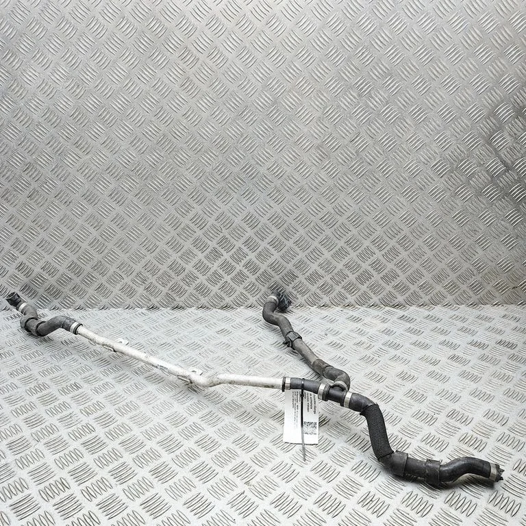 Motora dzesēšanas caurule (-es)/šļūtene (-es) 8096431