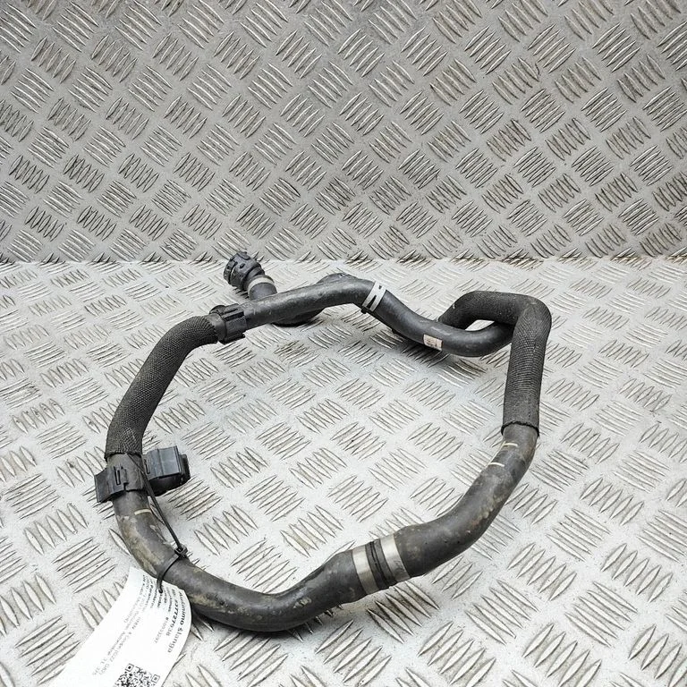 Motora dzesēšanas caurule (-es)/šļūtene (-es) 8088929