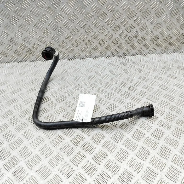 Engine coolant pipe/hose – KIA Niro (2022-)