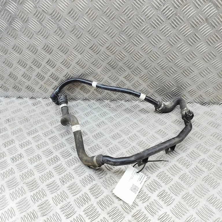 Przewody układu chłodzenia silnika 52139462