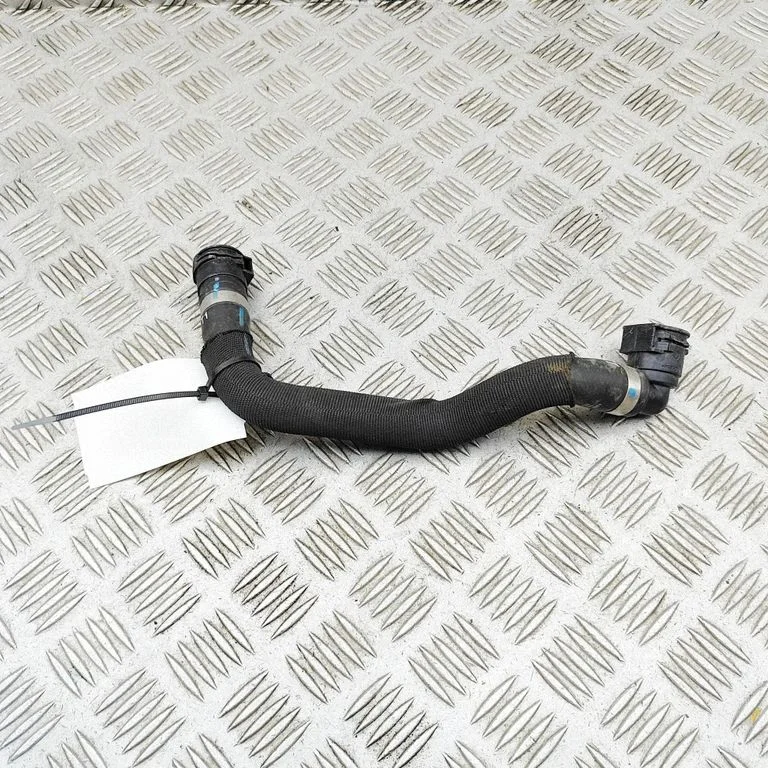 Motora dzesēšanas caurule (-es)/šļūtene (-es) 9829833980