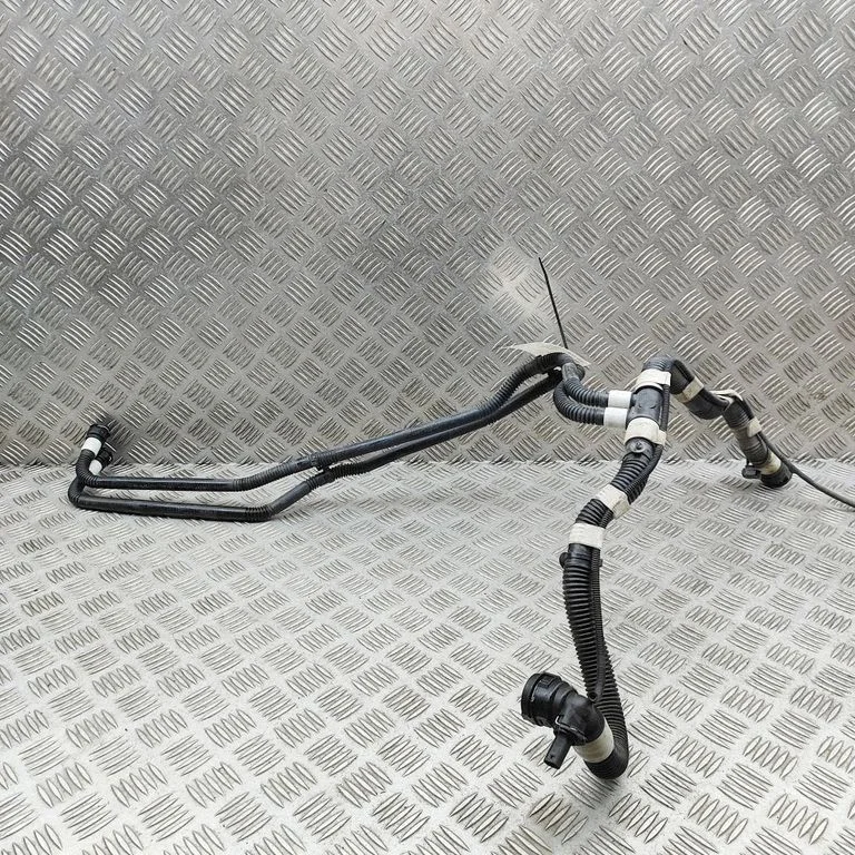 Motora dzesēšanas caurule (-es)/šļūtene (-es) 112691600B