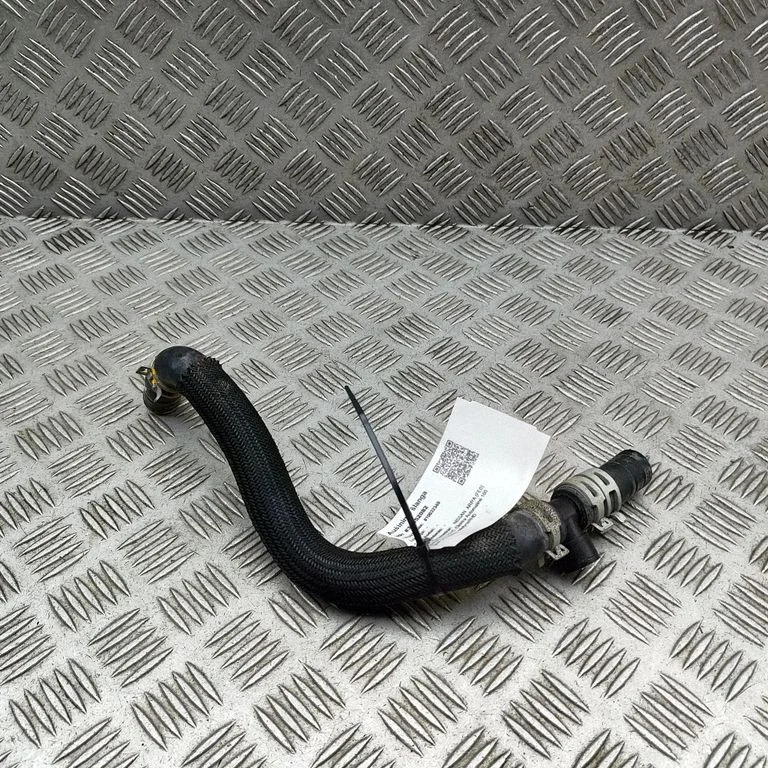 Engine coolant pipe/hose 215015MP0A