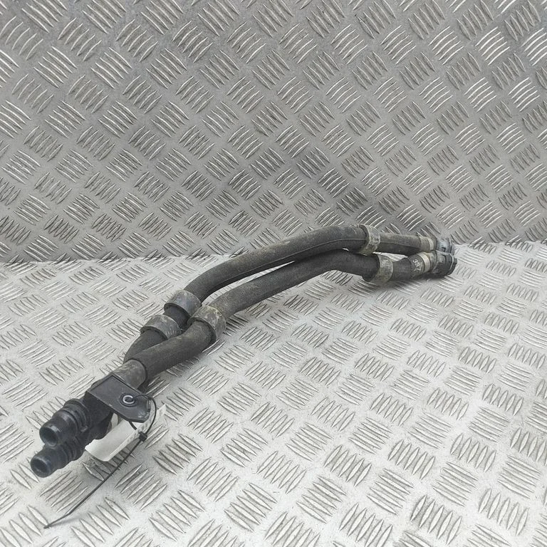 Engine coolant pipe/hose 9829834180