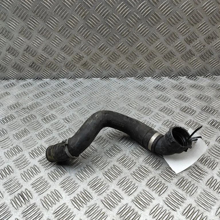 Przewody układu chłodzenia silnika A9105010200