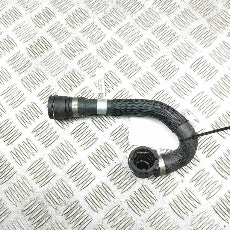 Engine coolant pipe/hose 8844221