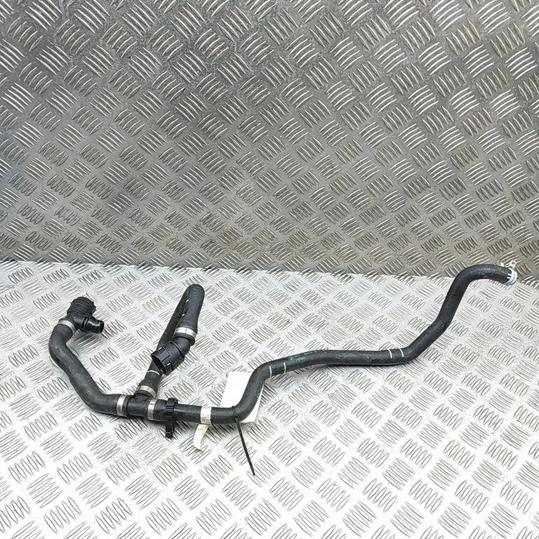 Engine coolant pipe/hose 8844218