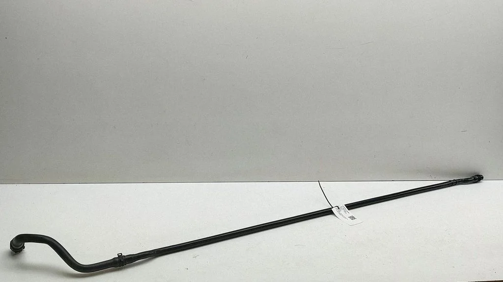 Engine coolant pipe/hose 85E121397E
