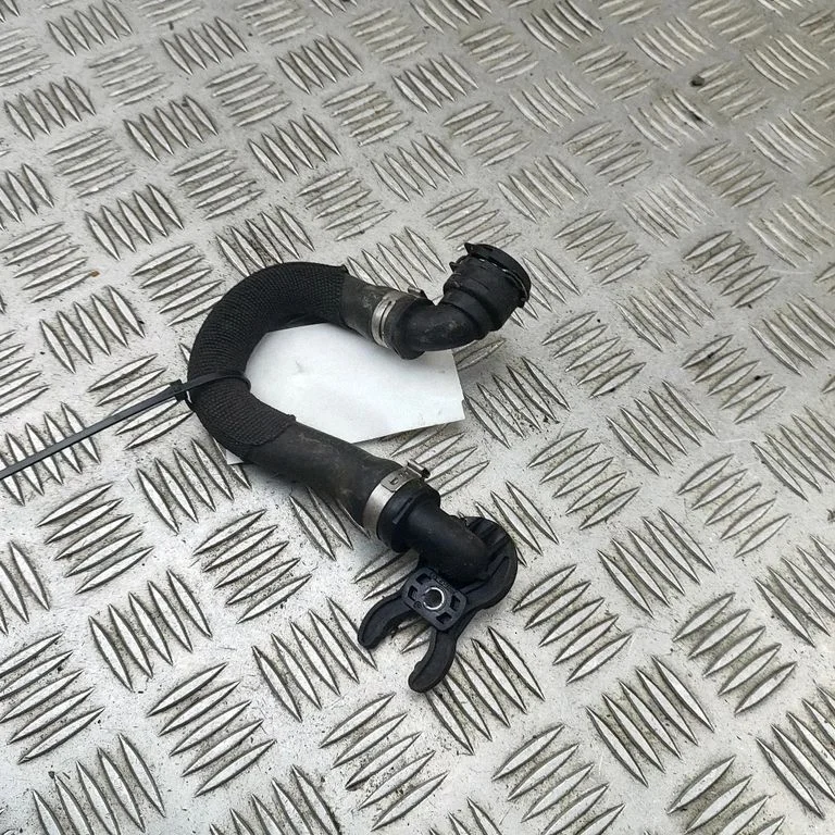 Engine coolant pipe/hose 8598287