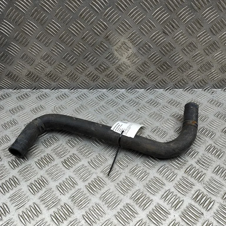 Motora dzesēšanas caurule (-es)/šļūtene (-es) 45161SJ010