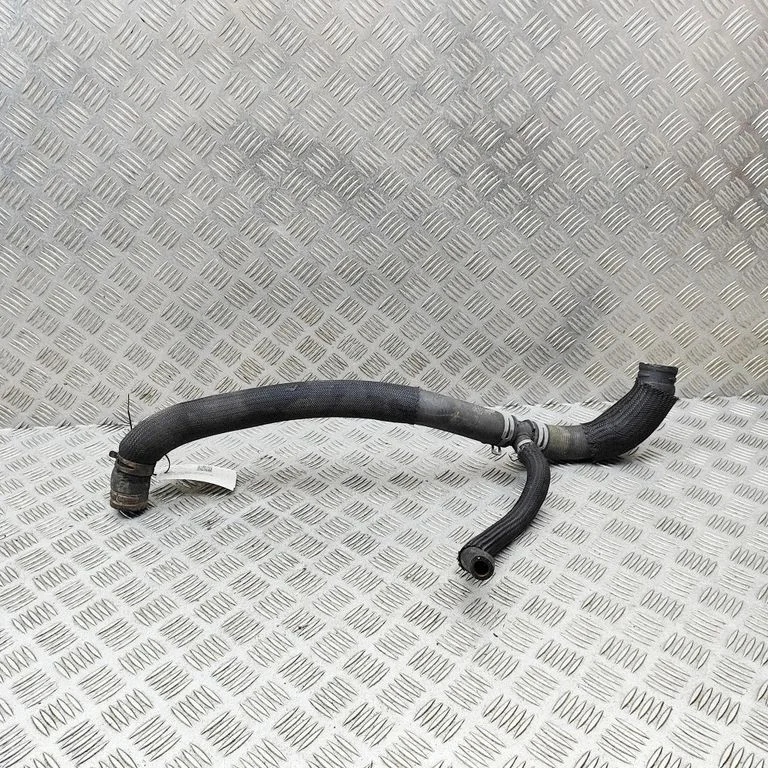 Motora dzesēšanas caurule (-es)/šļūtene (-es) 55038027AE