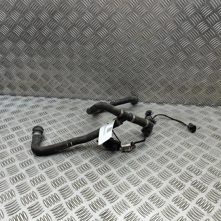 Motora dzesēšanas caurule (-es)/šļūtene (-es) A9105000500
